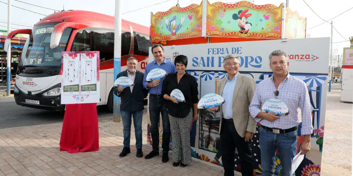 Avanza refuerza el servicio de bus por la Feria de San Pedro Alcántara con dos lanzaderas que conectan con el recinto de La Caridad