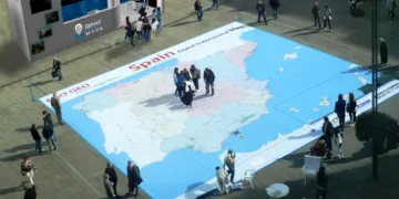 Benalmádena celebrará el Día de la Hispanidad con un mapa gigante interactivo