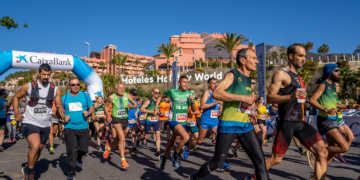 La VIII Carrera Solidaria de Holiday World Benalmádena, a beneficio de Proyecto Hombre, prevé superar las 1.500 inscripciones