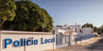 El PSOE de Estepona denuncia la precariedad de la Policía Local