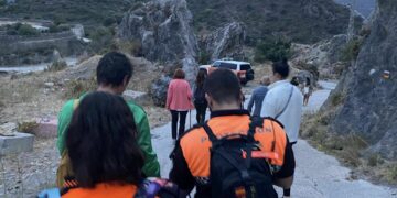 Casares se vuelca en la búsqueda de su vecino Ildelfonso: «No perdemos la esperanza en encontrarlo»