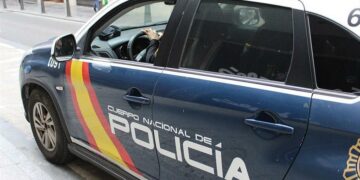 Investigan la muerte por disparo de un hombre y una mujer en un domicilio de Benalmádena