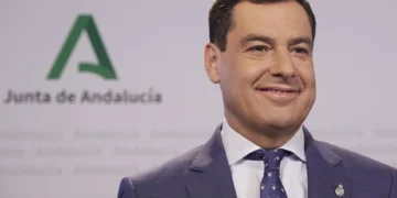 El PSOE critica que Moreno Bonilla se manifieste en Cataluña «pero se olvide» del bono de alquiler de los andaluces