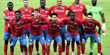 El CD Estepona logra su tercera victoria consecutiva