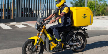 245 personas se incorporan desde hoy a un puesto de trabajo fijo en Correos en la provincia de Málaga