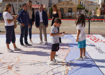 Benalmádena estrena el mapa gigante interactivo más grande de España