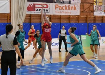 El CAB Estepona Jardín de la Costa del Sol cae ante Vantage Towers Alcobendas