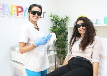 FACUA anima a reclamar a los clientes afectados por el cierre de las clínicas Happy Láser