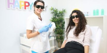 FACUA anima a reclamar a los clientes afectados por el cierre de las clínicas Happy Láser