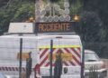 Accidente en la entrada de Puerto Banús tras la colisión de una grúa y una furgoneta