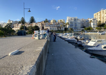 Robos en el Puerto de Estepona: «Lo único que pedimos es que nos pongan una valla»