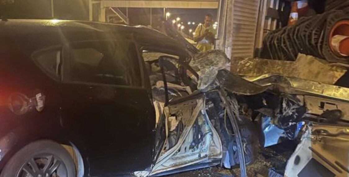 Tres heridos tras un aparatoso accidente en Marbella