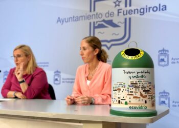 Fuengirola revalida la ‘Bandera Verde’ que la  acredita como una de las ciudades españolas que más recicló durante el pasado verano
