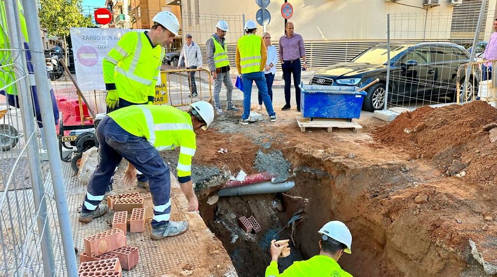 Fuengirola avanza en el Plan de Obras 2023 con la remodelación de la calle República Argentina