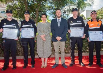 Del Cid anuncia la convocatoria de 12 plazas para la Policía Local de Torremolinos el próximo año