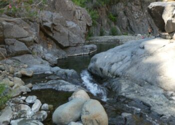 El cuerpo sin vida hallado en una vivienda rural de Estepona corresponde a un hombre extranjero