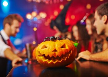 Consejos para garantizar una noche segura en Halloween según Emergencias 112