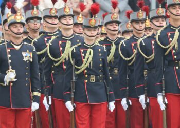 La Princesa Leonor jura bandera en la Academia General de Militar de Zaragoza