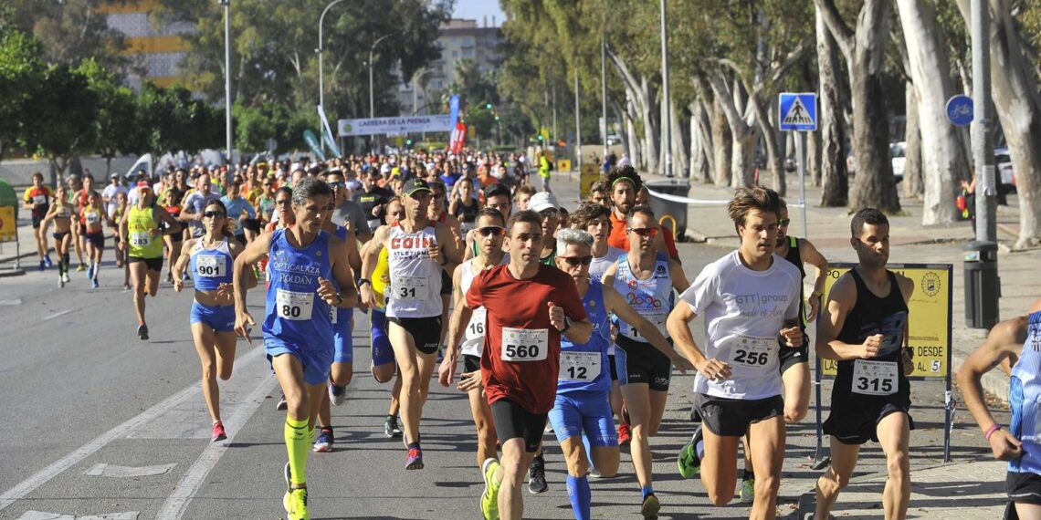 10.000 atletas correran  este domingo por las calles de Málaga en la 43 Carrera Urbana
