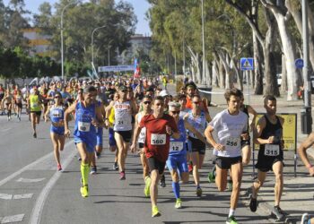 10.000 atletas correran  este domingo por las calles de Málaga en la 43 Carrera Urbana