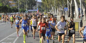 10.000 atletas correran  este domingo por las calles de Málaga en la 43 Carrera Urbana