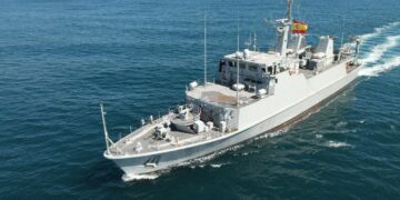 Los cazaminas ‘Segura’ y ‘Sella’ hacen escala en el puerto de Málaga