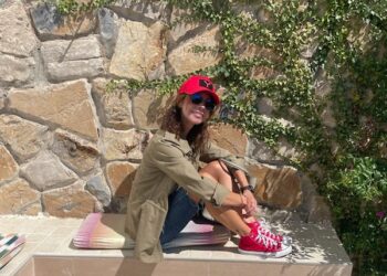 La actriz Maribel Verdú visita el Restaurante Sarmiento de Casares