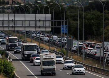 La DGT prevé más de 7,4 millones de desplazamientos en el Puente del Pilar