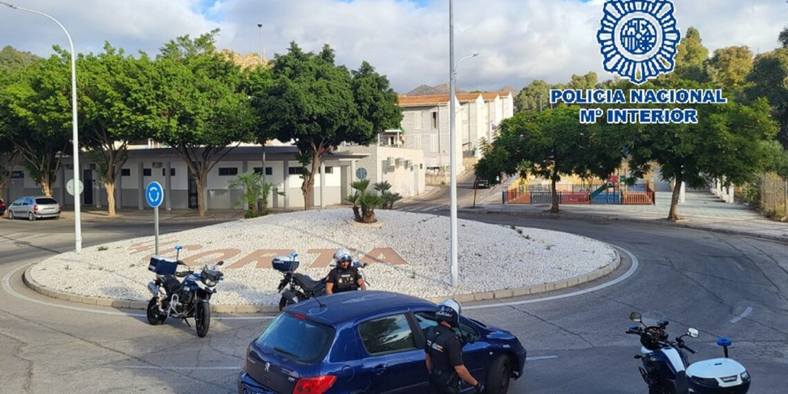 Siete detenidos tras recuperar ocho VPO utilizadas para el cultivo intensivo de marihuana