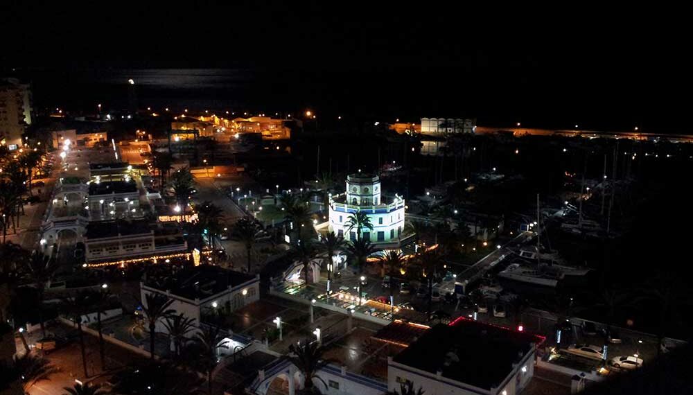 Un joven apuñala a otro tras una pelea en el Puerto de Estepona