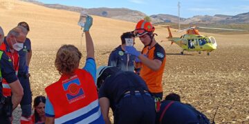 Herido un parapentista al realizar la maniobra de aterrizaje en un paraje de Ronda