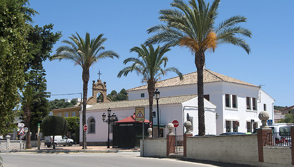 El Ayuntamiento de Casares prepara la adecuación de 16 viviendas públicas en Secadero