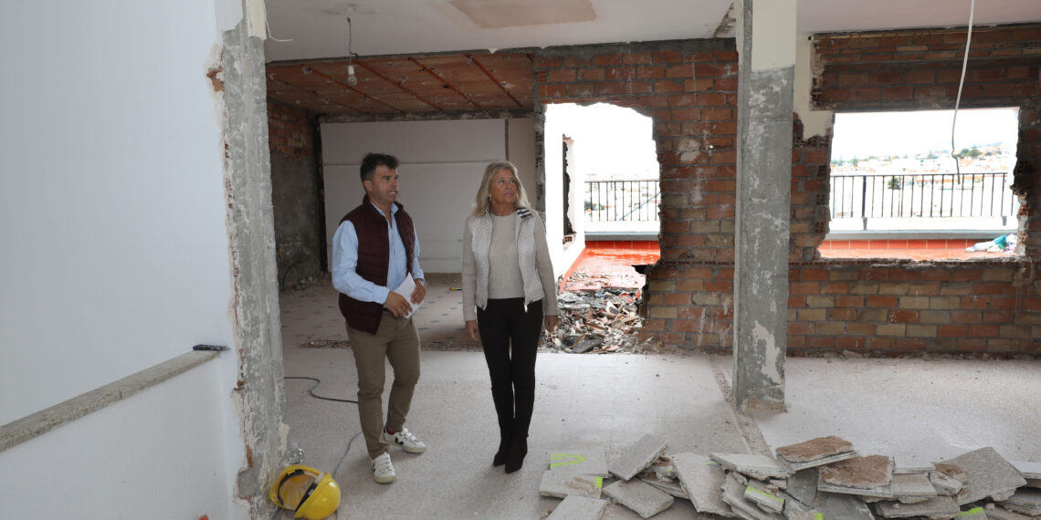 La obra que transformará la antigua Escuela Oficial de Idiomas en un edificio con 18 apartamentos durará un año