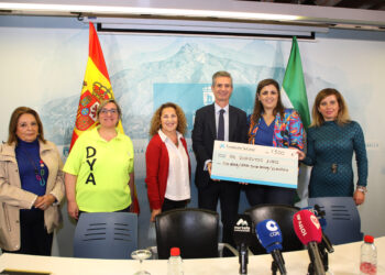 El CIT y Obra Social La Caixa entregan 1.500 euros para la compra de juguetes a Cáritas Divina Pastora, DYA y Aspandem