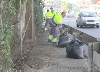 El Ayuntamiento de Manilva y la cantera acuerdan acciones en beneficio del municipio