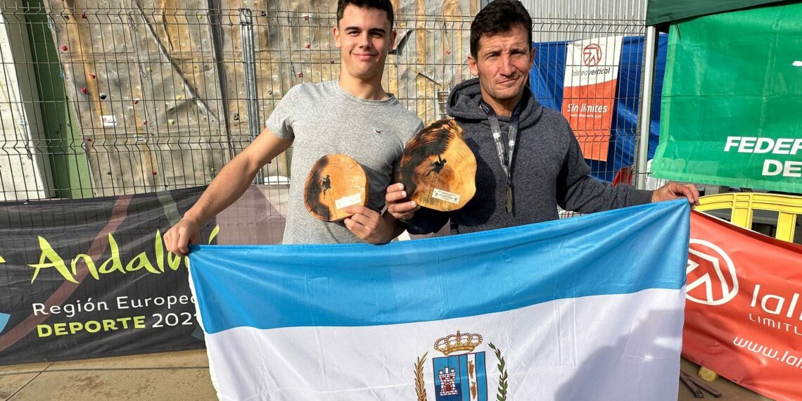 Los manilveños Rogelio Pascual y Juan Infante, campeones de Andalucía de escalada