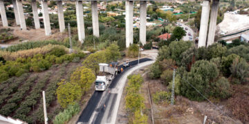 El V Plan Municipal de Asfaltado pavimenta más de 70.000 metros cuadrados del casco urbano y el extrarradio de Estepona