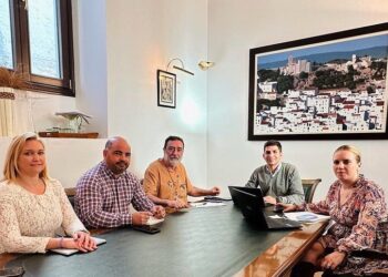 Equipo de gobierno y oposición analizan el Presupuesto Municipal 2024 de Casares