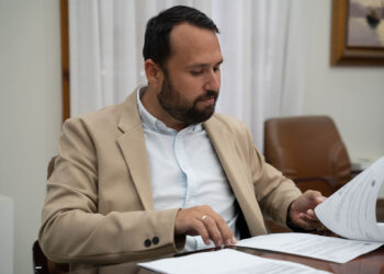 Benalmádena contrata un estudio sobre el uso de agua regenerada para el riego y baldeo contra la sequía