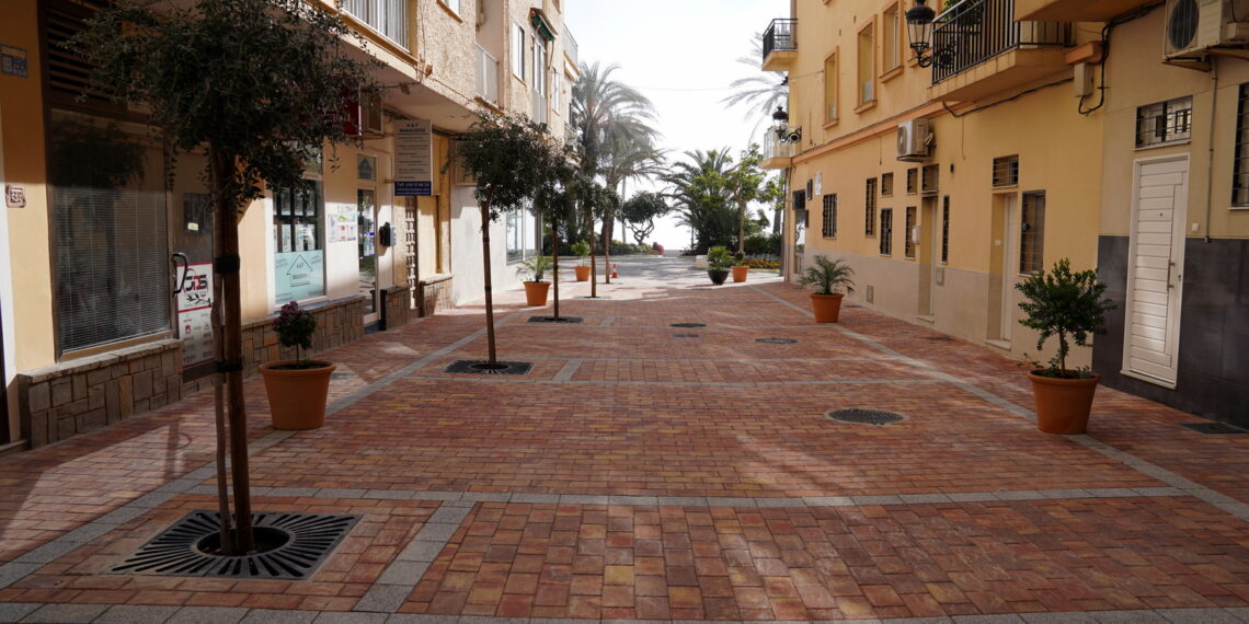 Continúa la ampliación del proyecto ‘Estepona, Jardín de la Costa del Sol’ con la remodelación de las calles La Nave y Delfín
