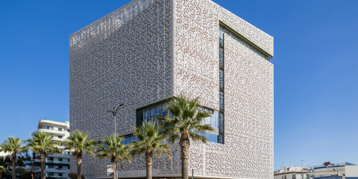 Estepona recibe una subvención de la Junta de más de 170.000 euros para desarrollar programas de conciliación