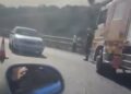 Accidente en la AP-7: Una colisión entre un turismo y un camión se salda con una herida en Torremolinos