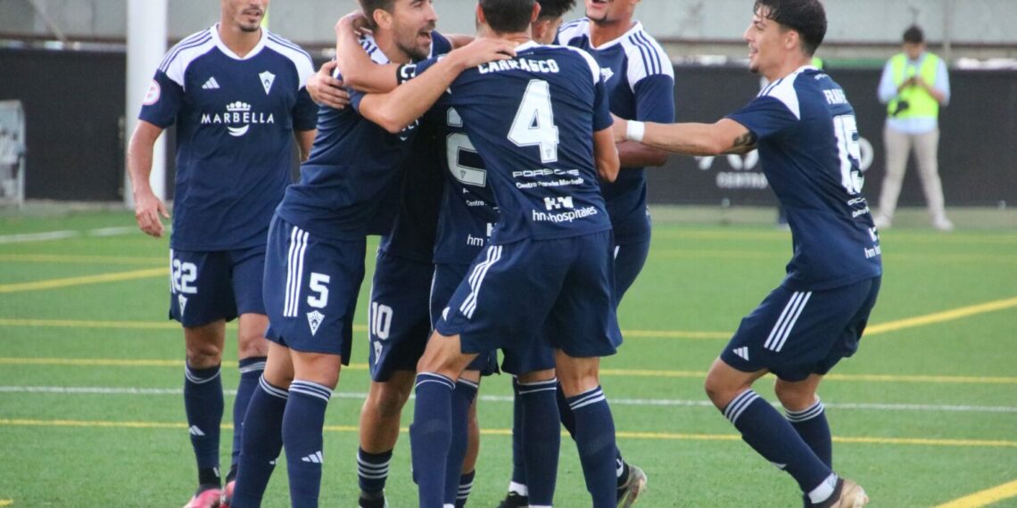 El Marbella FC vuelve a la victoria tras ganar 0-3 al Racing Cartagena Mar Menor