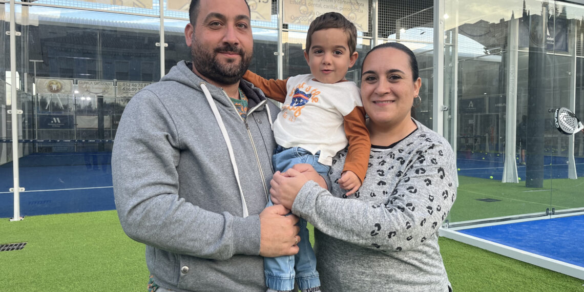 Adán: cinco años de amor y lucha para que se investigue su enfermedad