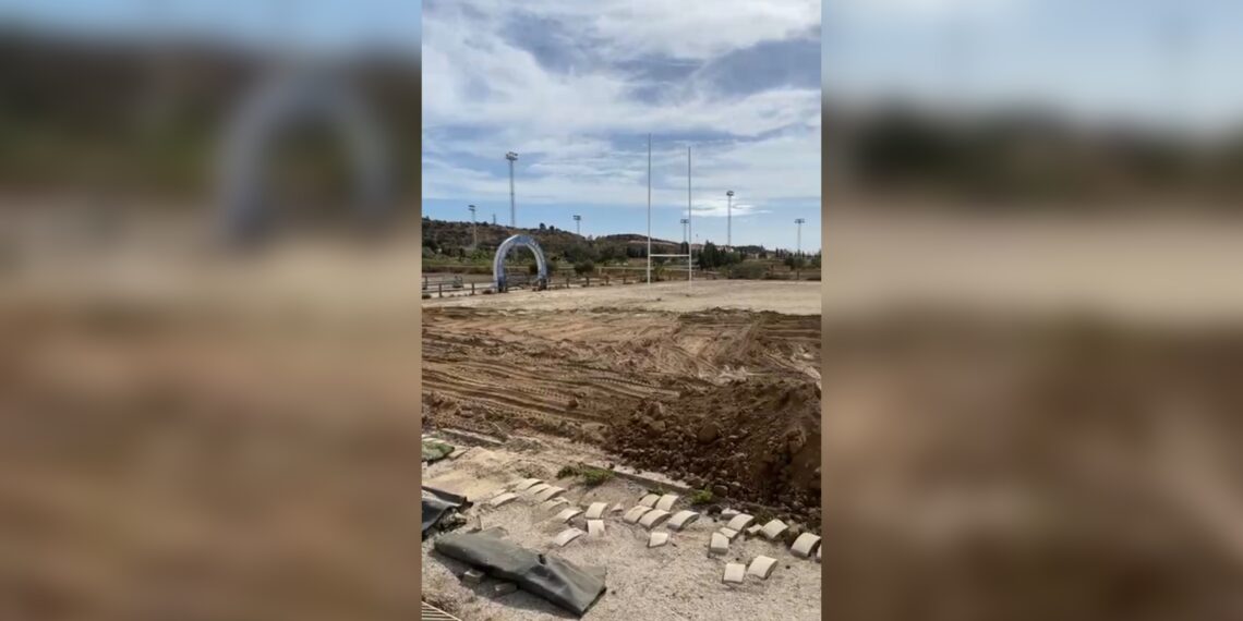 Casi dos años a la espera de un campo de rugby en Mijas