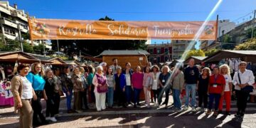 Inaugurado el Rastrillo Solidario, con participación de una quincena de colectivos de Fuengirola