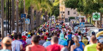 La VI Media Maratón de Fuengirola supera todos sus registros y sube un 40% en participación