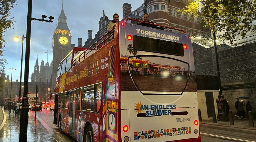 Torremolinos llega a la WTM como el «único destino andaluz» que supera cifras de visitantes británicos antes de la pandemia