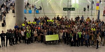 El Aeropuerto de Málaga supera por primera vez los 20 millones de pasajeros en un año