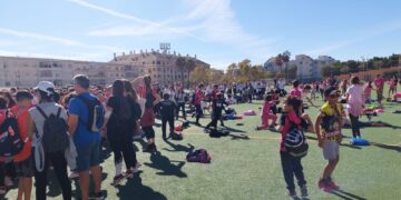 Benalmádena celebra el Día Mundial Contra la Obesidad con la marcha ‘Caminando por un reto’